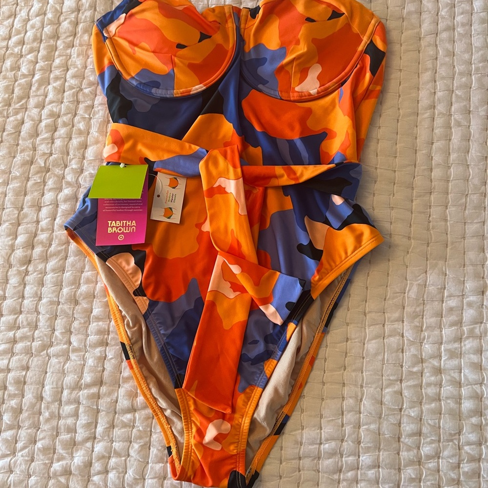 Bathing suit one piece